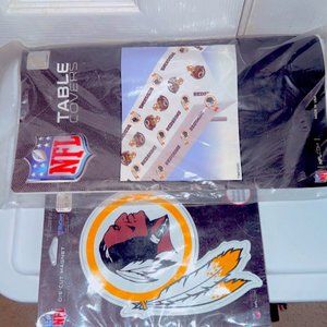 Table Cover and Magnet